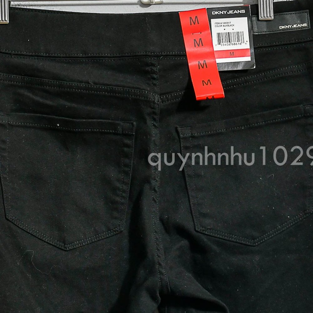 DKNY Jean Ladies' Bermuda Short IN BLACK - Picture 5 of 5